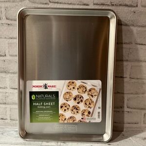 NORDICWARE 18x13 Naturals Bakers Half Sheet Pan